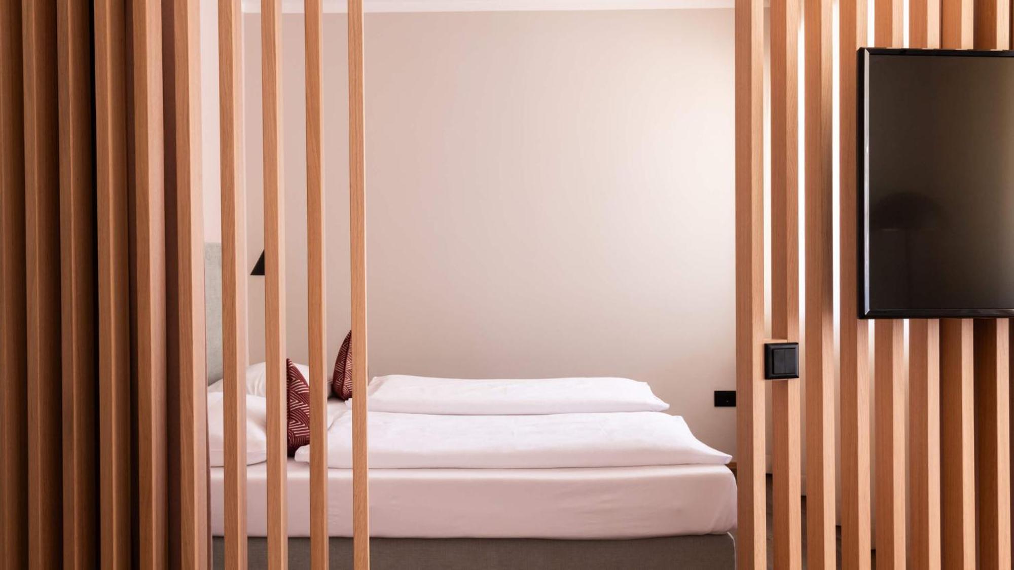 Flora Hotel & Suites Meran Zewnętrze zdjęcie