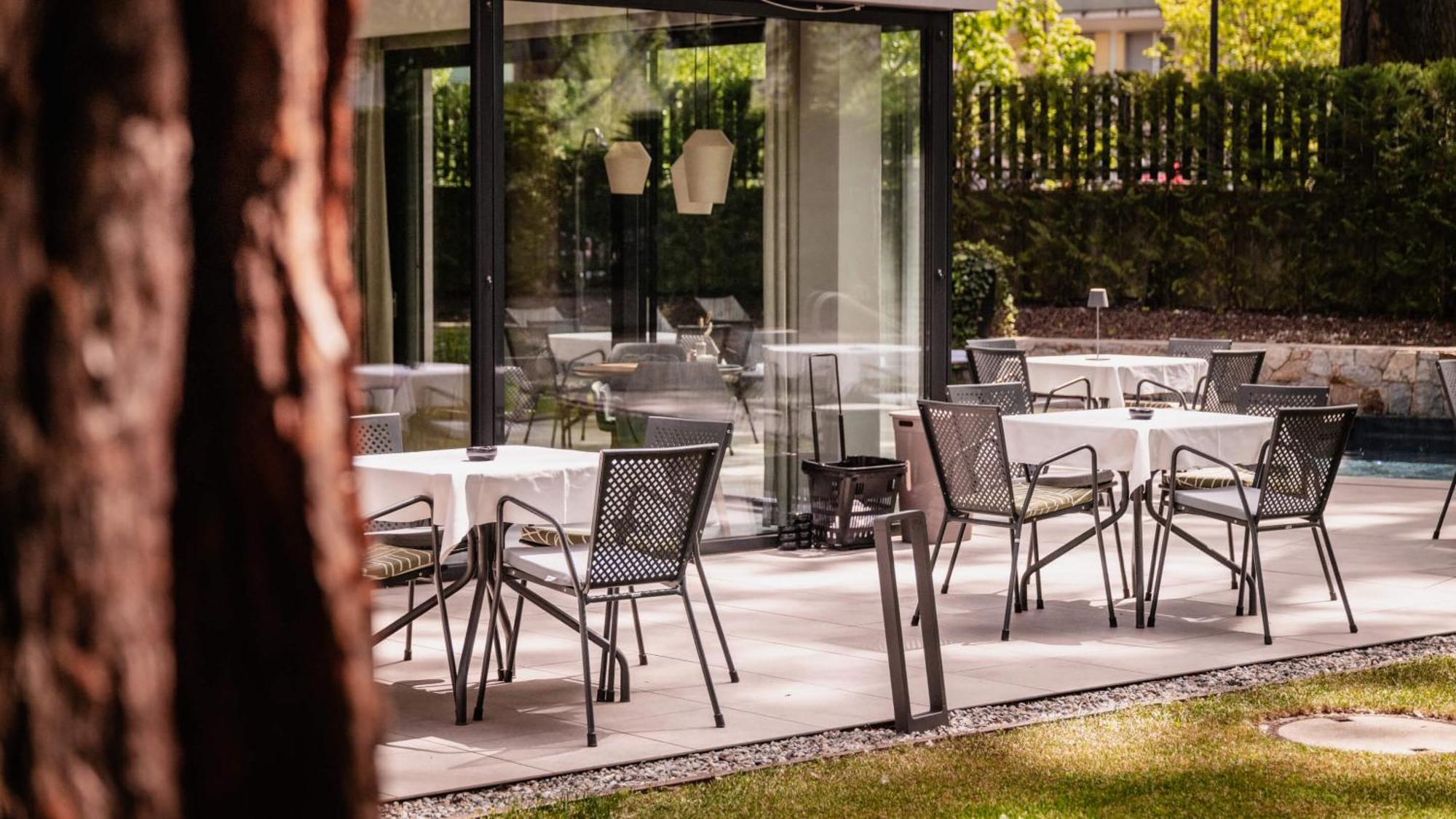 Flora Hotel & Suites Meran Zewnętrze zdjęcie