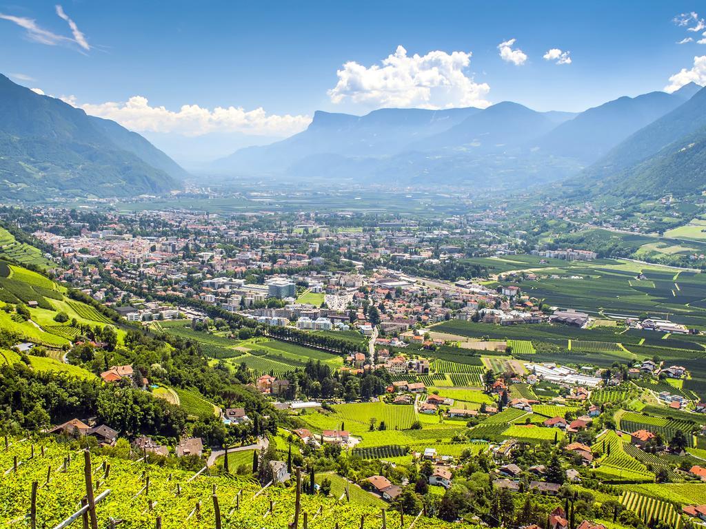 Flora Hotel & Suites Meran Zewnętrze zdjęcie