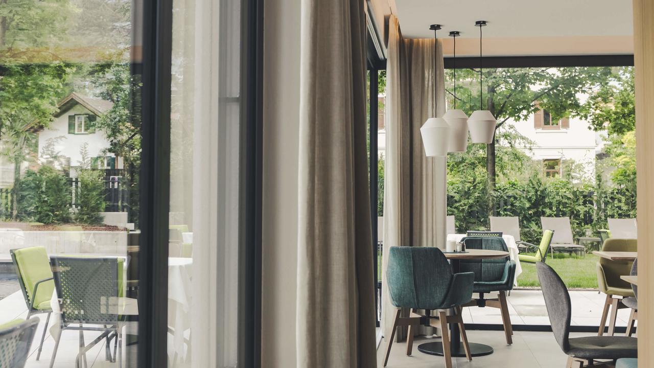Flora Hotel & Suites Meran Zewnętrze zdjęcie